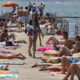 Previdno na plaži, v Portorožu in Piranu so na delu tatovi