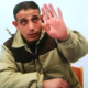 Posiljevalec z Metelkove bo po kazni izgnan, zdaj mu sodijo še za napad s kamnom