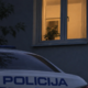 Občani poklicali policijo zaradi prizora na Koprski ulici! To, kar je počel 64-letnik, je šokiralo sosede