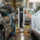 E-avtomobili rasli od konca zime, Tesla rekordna, kitajska desetina na celotnem trgu