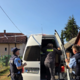 Nevarni Hrvat pri Uršnih selih napadel dva policista in jima odvzel orožje! Za talca vzel invalida (FOTO)