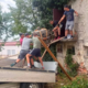 Pred buldožerji rešili star kinoprojektor: zdaj bo dobil posebno mesto v muzeju (FOTO)