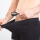 Imajo fitneserji res manjši penis? Urologi pojasnjujejo