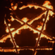 Ženska razkosala moškega za satanistični ritual?! Žrtev naj bi izbrala naključno