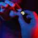 Slovenski DJ razkril resnico o prepovedanih drogah (VIDEO)