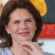 Pogumno: tako se hladi razgaljena Alenka Bratušek (FOTO)
