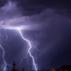 Med nogometno tekmo strela ubila mladega nogometaša (FOTO)