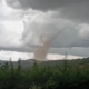 Tornado razdejal francosko vasico (FOTO)