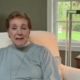 Julie Andrews pri devetdesetih letih zaključuje dolgo poglavje kariere (Suzy)
