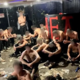 Policija v kleti našla 30 napol golih mladeničev, nekateri so bili vidno poškodovani
