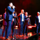 Dalmatinski večer pod zvezdami: Tomislav Bralić in Klapa Intrade prihajata v Novo mesto