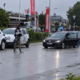 Policistu vzel pištolo in ga ustrelil: 21-letnika aretirali v središču Radovljice blizu šole in vrtca (FOTO)