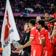 Bayern bo branjenje naslova začel v Frankfurtu