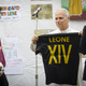 Papež Leon XIV. med “galaktiki”