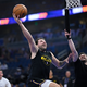 Luka Dončić v Los Angelesu presegel okvire košarke