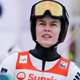 Grozljiv padec olimpijske prvakinje, ki je obležala negibna