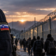 Za 256 pridržanih migrantov 259 milijonov evrov. Kaj zagovarja Slovenija?