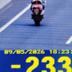 Po gorenjski avtocesti z 233 kilometri na uro, kazen bo zajetna