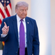 Trump objavil slogan "bilo je zatišje pred nevihto". Kaj pripravlja?