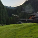 Pohodnik doživel hudo alergijsko reakcijo, s helikopterjem do bolnišnice