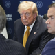 Trumpov odziv na grožnje z atentatom: Pripravljenih je na tisoče raket