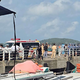 Tragedija v Vietnamu: Pod prevrnjenim plovilom umrlo 15 turistov