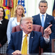 Volila bo vsa Amerika, o Trumpovi moči pa bo odločala le peščica