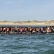 Nova taktika migracij čez Rokavski preliv: Mega gumenjaki