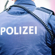 "DEMON, DEMON!": Mati na avtobusu z nožem napadla 13-letno hčer
