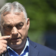 Orban v Opatiji z dvema vplivnežema, v isti srajci kot pred leti na Visu?