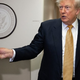Za bajno vsoto vam Trump pove kljucne informacije pred ostalimi