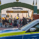 Slovenec na Oktoberfestu v težavah: vmešal se je v intervencijo in grozil