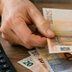 Letos vam pripada več denarja: preverite, koliko boste dobili