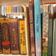 Popotovanje po svetu knjig: Le enega Slovenca najdeš v skoraj vsaki knjigarni po svetu