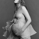 "V meni raste angel": Nosečniški trebuh Gigi Hadid kaže, da se bliža rok poroda