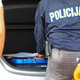 Po več slovenskih krajih potekale hišne preiskave pri policistih, ki naj bi imeli lažna PCT potrdila