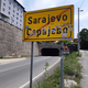 Na nekaterih vpadnicah v glavno mesto BiH krajevni napisi za Vzhodno Sarajevo. Sarajevska županja se je ostro odzvala