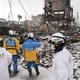 Na Japonskem pet dni po potresu iz ruševin rešili starostnico