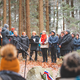 (FOTO) V spomin na sedem padlih partizanov tradicionalna komemoracija pri sv. Neži