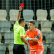 Brodolom vijoličastih v Kopru: Rdeči karton za Juga pokopal Maribor, kanarčki z zmago 4:0 skočili na vrh