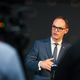 (VIDEO) "Ko smo v dvomih, koliko verjeti nekaterim politikom, je potrebno pogledati tale izbor laži"