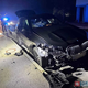 (FOTO) Poškodovana voznika: Ponoči zaradi izsiljevanja prednosti v Šentvidu pri Grobelnem trčili osebni vozili