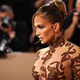 (FOTO) Jennifer Lopez z vročo fotografijo navdušila oboževalce