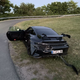 (FOTO) Sredi avtoceste pustil razbit Porsche GT3 v vrednosti 200.000 evrov, policija išče lastnika