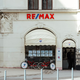 RE/MAX Maribor ob obletnici odpira umetniško razstavo: "Nepremičnine niso le zidovi, temveč domovi in zgodbe ljudi"
