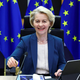 (REKLI SO) Mojca Pišek: Kriza je s stališča bruseljskih elit perfektna