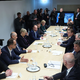 (POGLED) Kolumna Karle Zajc Berzelak: Kocka je padla