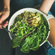 7 hranilnih snovi, ki jih lahko primanjkuje veganski in vegetarijanski prehrani