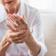 Kako vam lahko pri artritisu pomaga fizioterapija?