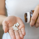 Preveč vitaminov? Nevarna stran prehranskih dodatkov, o kateri nihče ne govori